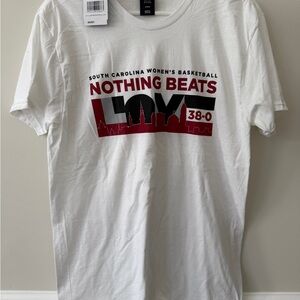 Hanes Women’s Basketball South Carolina Gamecock’s 38-0 season T-shirt. NWT